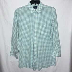 Like New Stafford Button-Up